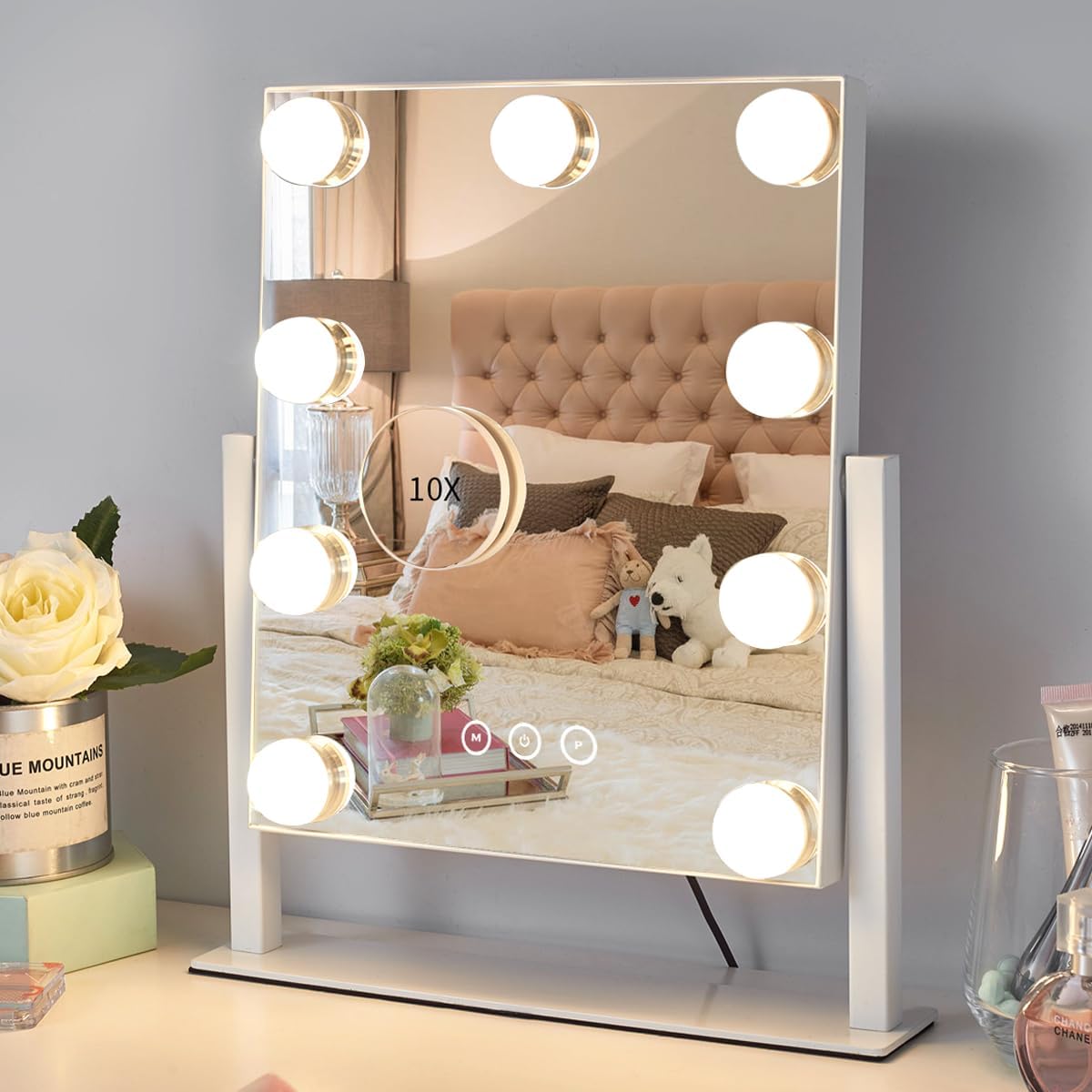 Highlights the overall design, white finish, and Hollywood-style lighted frame that define the product at first glance.